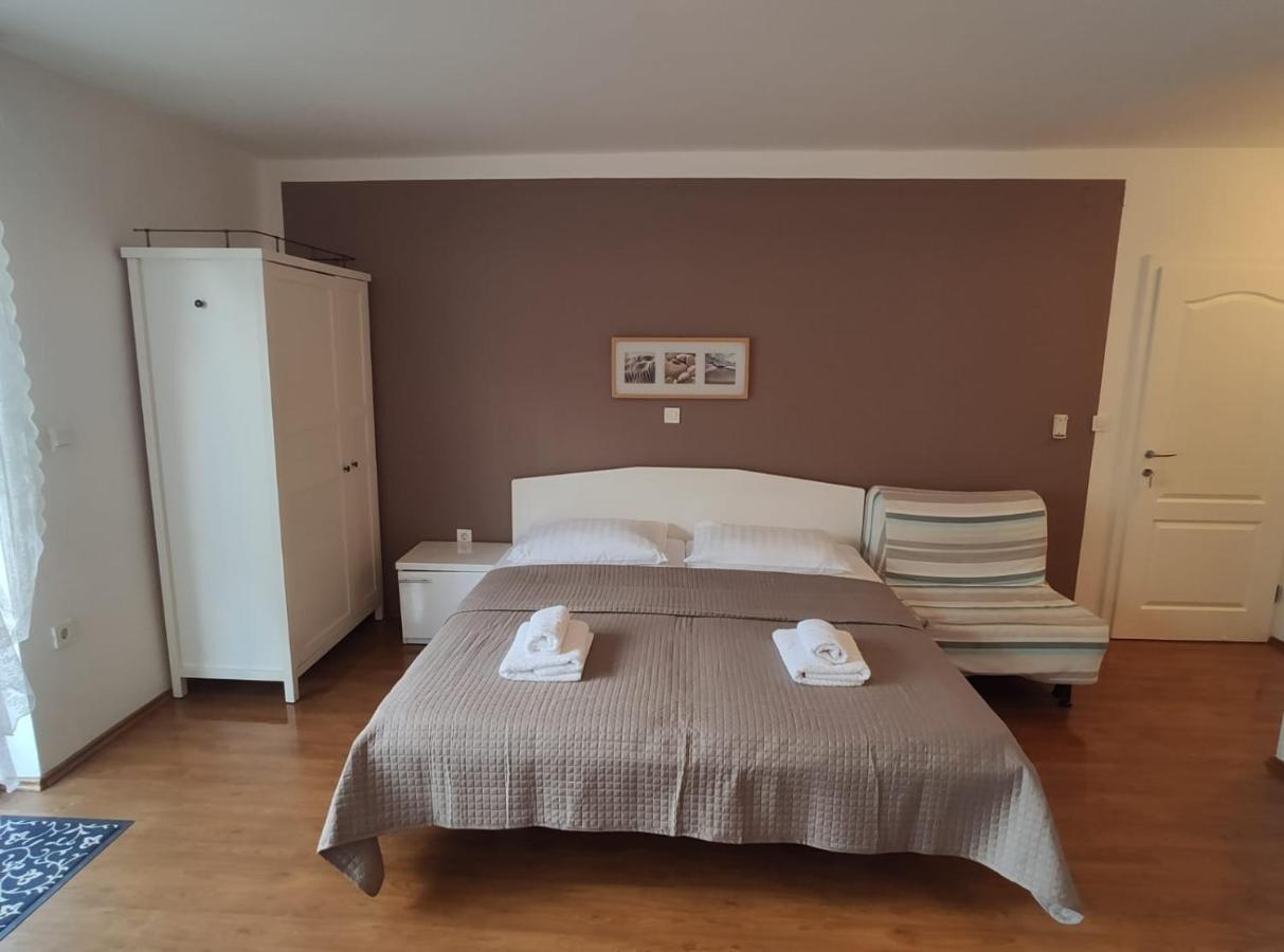 Ivana Apartman 2 Цриквениця Екстер'єр фото
